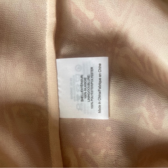 TORY BURCH~Print Blouse~100% Silk~Raglan Sleeve~Front Tassle Tie~Boho - Picture 4 of 8